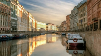 «Северная Венеция»: 5 рек и каналов, 30 мостов