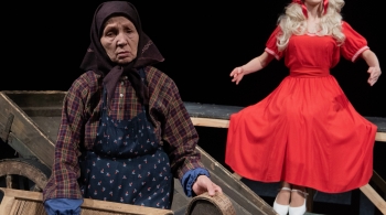 Хӗрлӗ кӗпеллӗ телей | Счастье в красном платьице