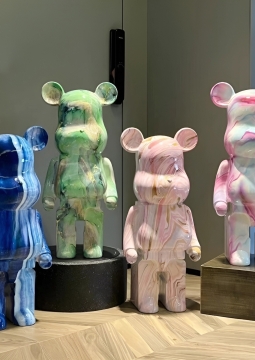 Медведи Bearbrick