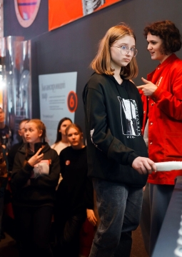 Обзорная экскурсия по двум выставкам в «Ньютон Парк»