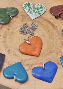 Цветной кулон. Ювелирная эмаль