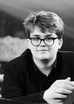 Pianissimo | Пётр Акулов