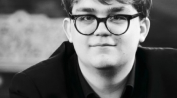 Pianissimo | Пётр Акулов