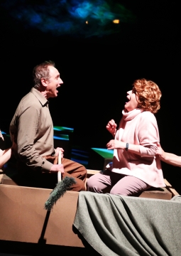 Мухи тоже умеют целоваться...