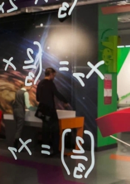 Зеркало для героя