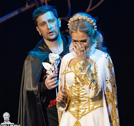 Собака на сене