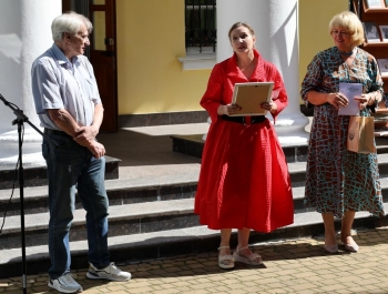 В Овстуге прошла торжественная церемония награждения победителей XII Международного литературного Тютчевского конкурса «Мыслящий тростник»