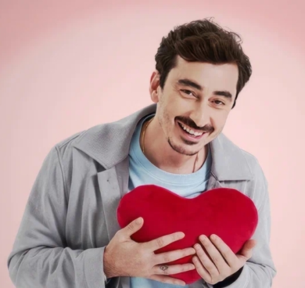 Артём Калайджян