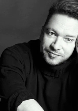 Владимир Глазунов