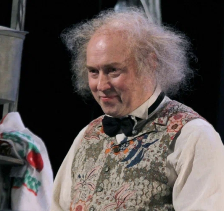 Старший сын