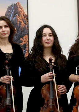 Неоклассика. Весна