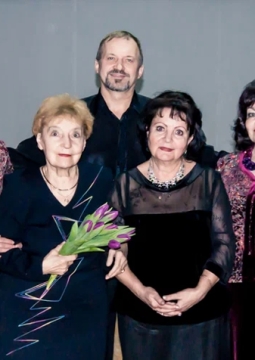 Отвори мне калитку в былое