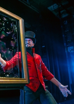 Шоу первых!