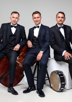 Трио Александра Маслова