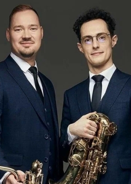 Танцы с саксофоном