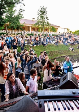 Не только джаз на пруду