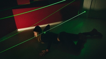 Ночь в музее. Ограбление