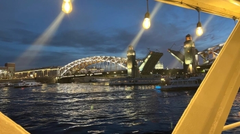 Прогулка «Разводные мосты»