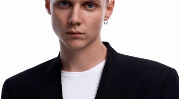 Ваня Дмитриенко