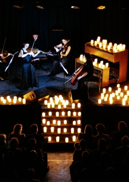 Вивальди: «Времена года» в сиянии свечей