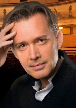 Олег Погудин