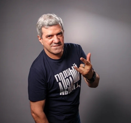 Михаил Шахназаров