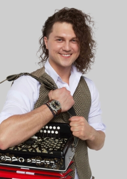 Александр Бардин