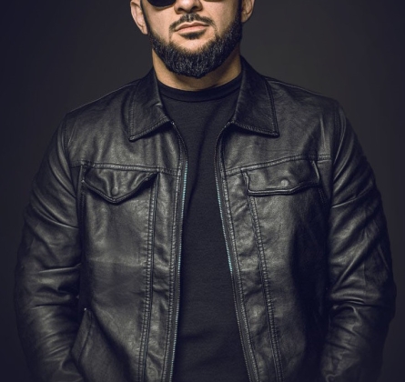 Ислам Итляшев