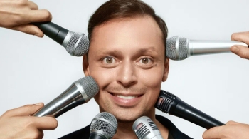 Виктор Комаров