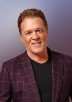 Сергей Любавин