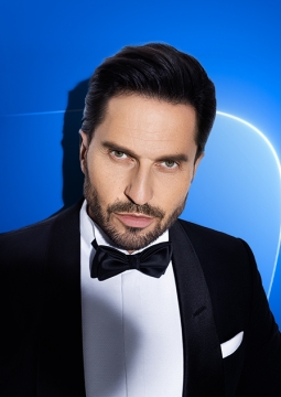 Артур Пирожков