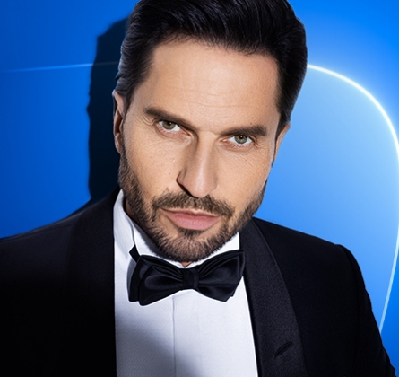 Артур Пирожков