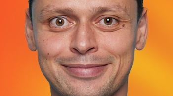 Виктор Комаров