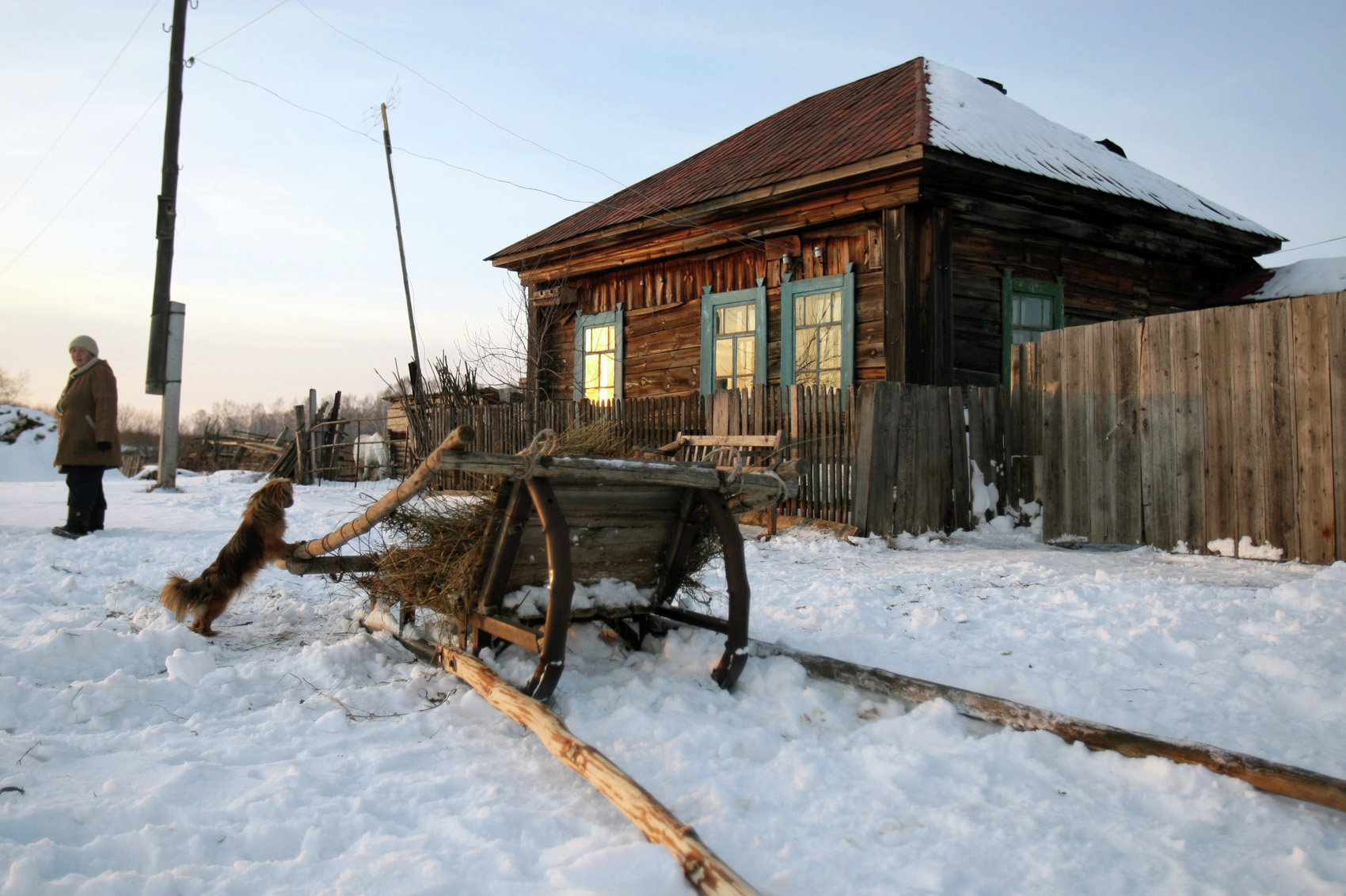 Заброшенные деревни с погостом