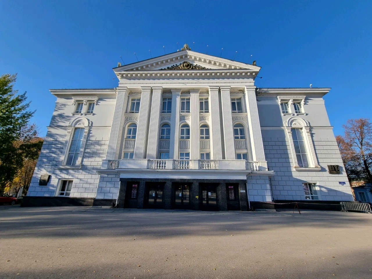 Театр оперы и балета им. П.И. Чайковского 